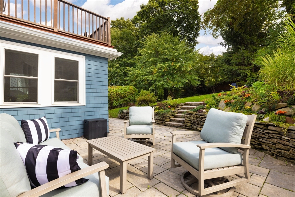 18 Wolcott Road Brookline, MA 02467 - Photo 18 of 19