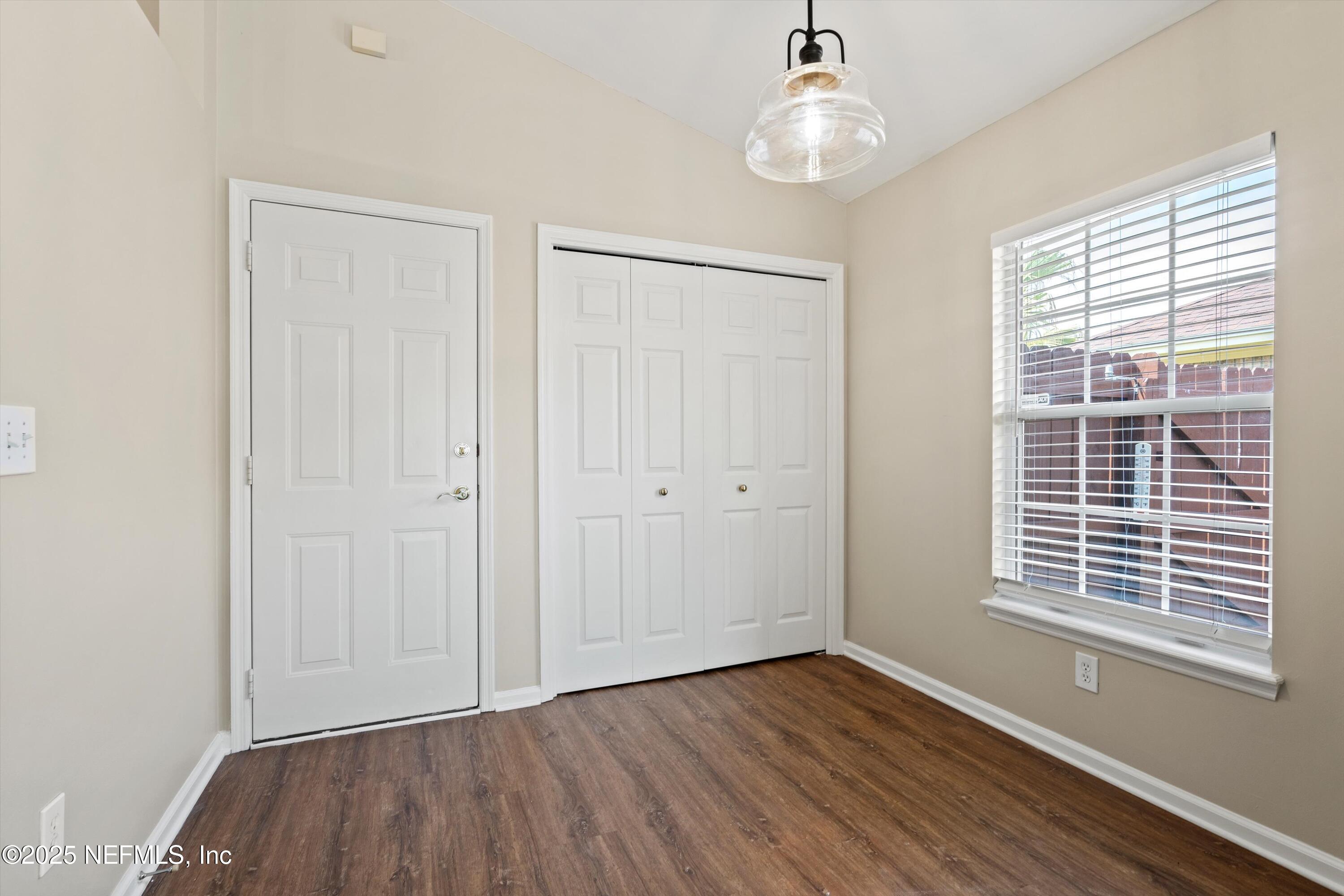 4467 Rocky River Road West Jacksonville, FL 32224 - Photo 10 of 24 Eat-in Kitchen