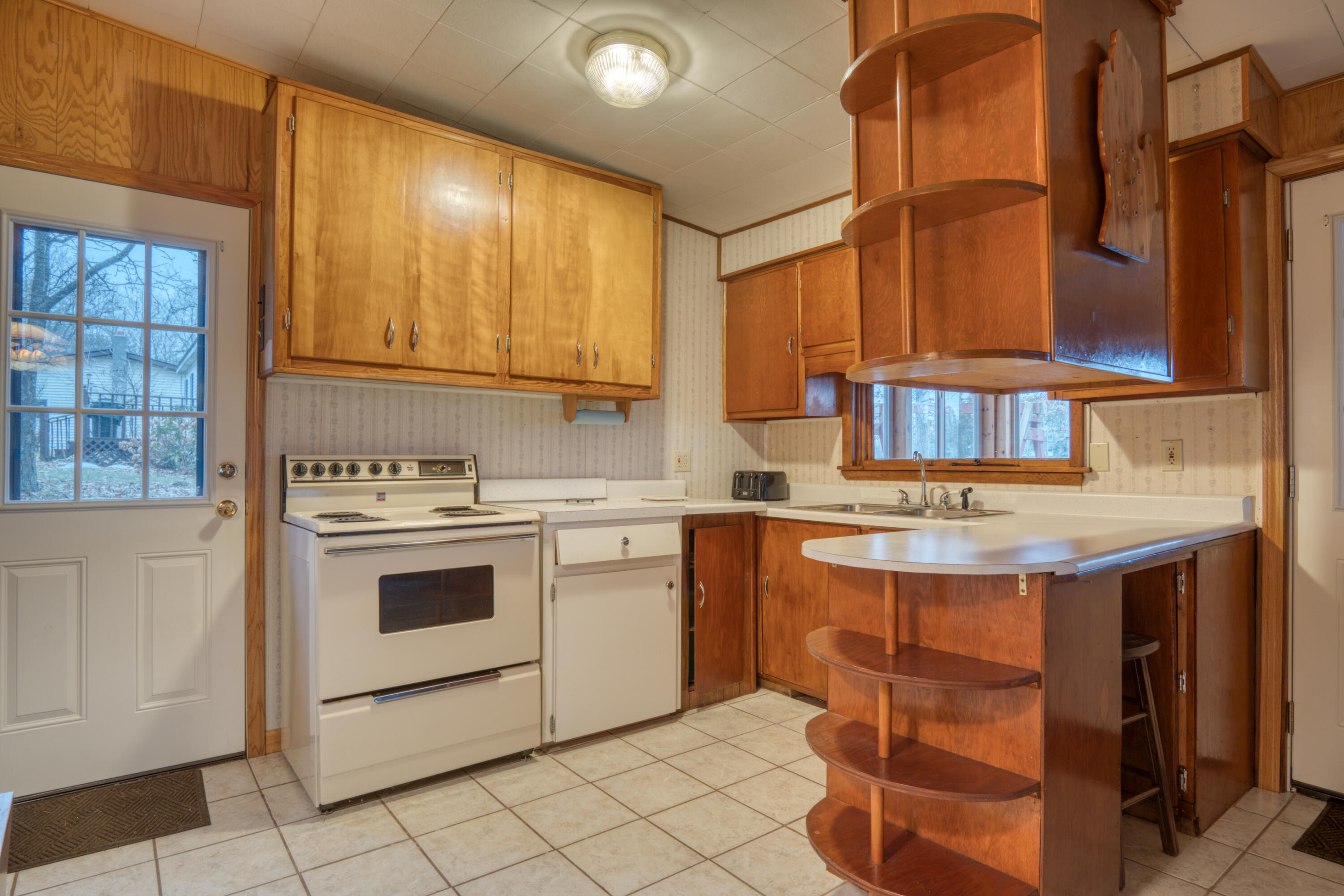 6051 Truman Road Barryton, MI 49305 - Photo 3 of 29 DSC00181_10
