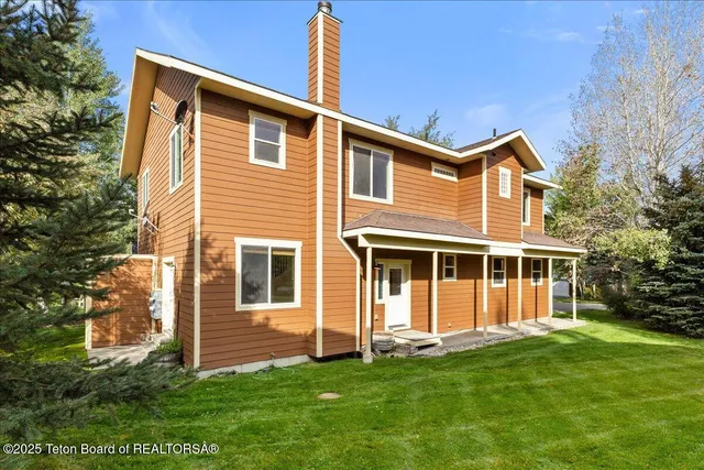 $489,000 | 448 Forest View Drive, Driggs, ID 83422