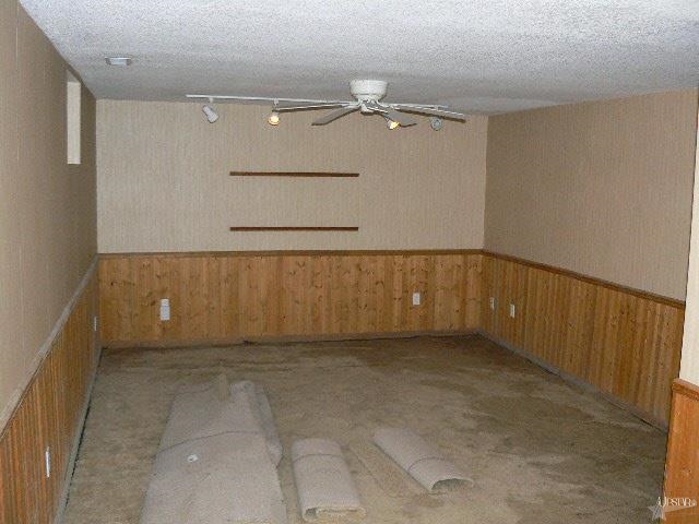 2425 Springfield Avenue Fort Wayne, IN 46805 - Photo 14 of 14 Gallery Image 14