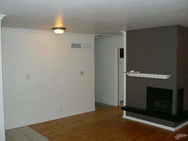 2425 Springfield Avenue Fort Wayne, IN 46805 - Photo 3 of 14 Gallery Image 3