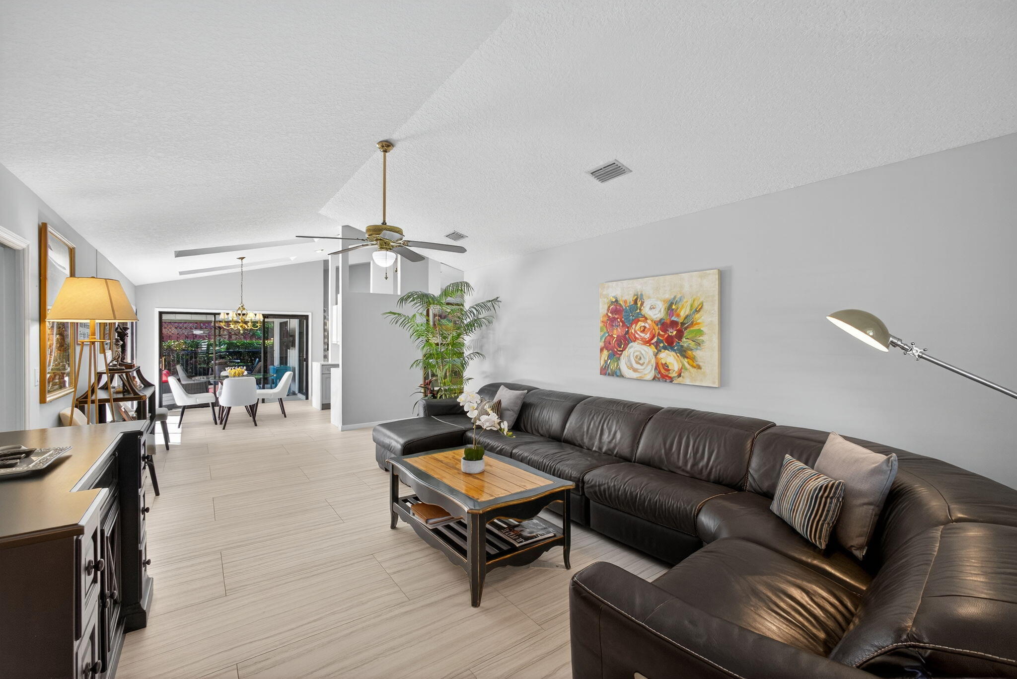 13 St Giles Road Palm Beach Gardens, FL 33418 - Photo 22 of 55 Family Room