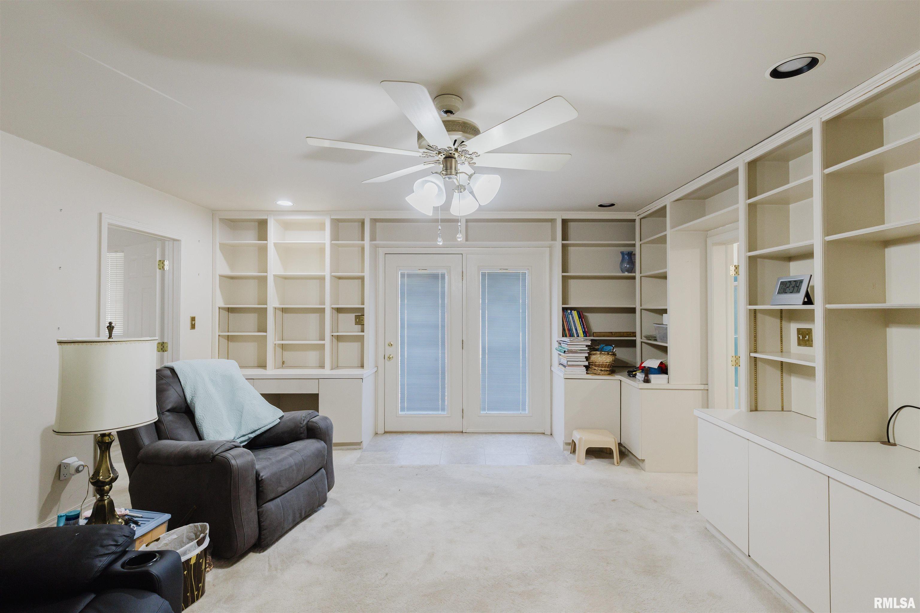 217 Jackson Street Hurst, IL 62949 - Photo 21 of 42