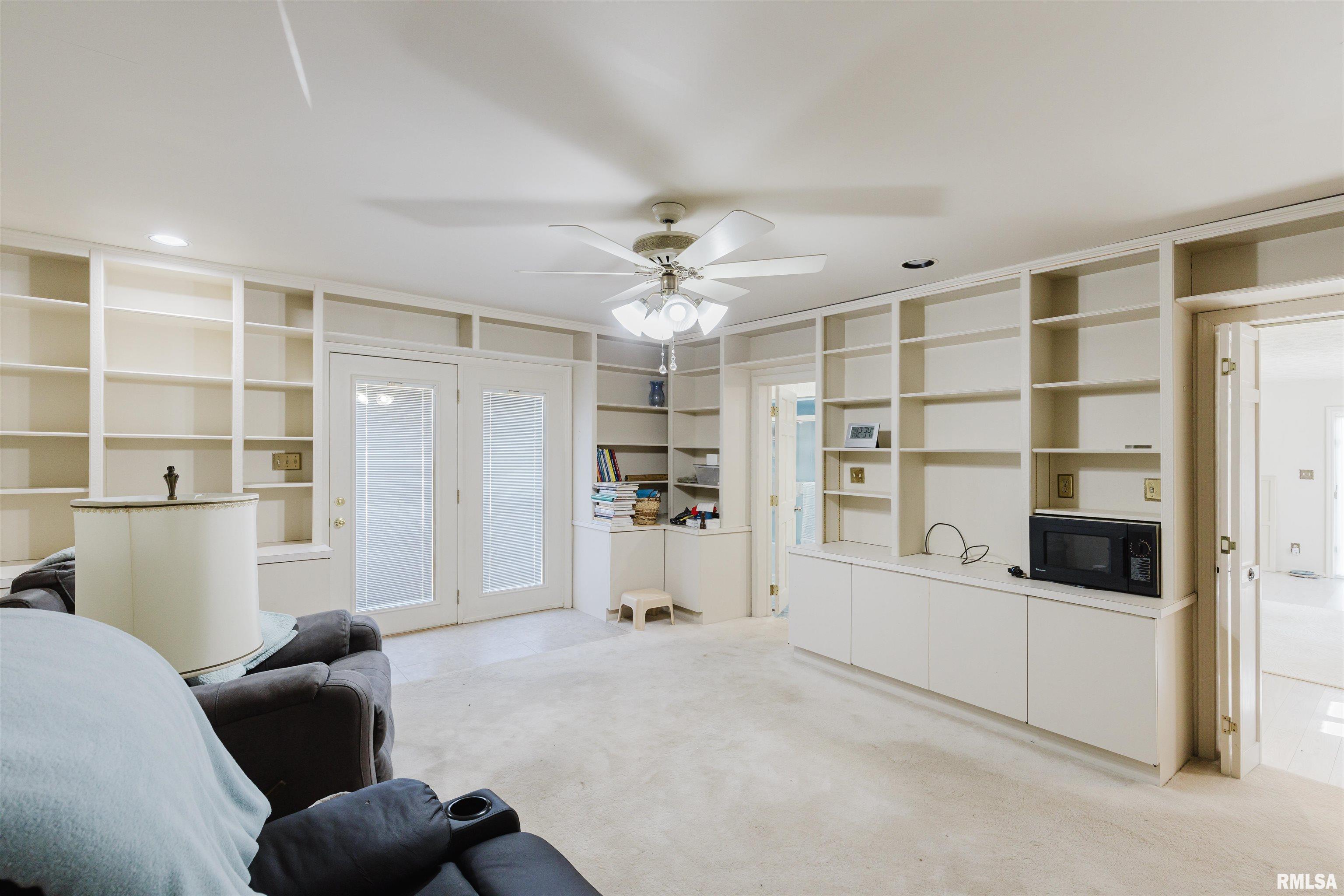 217 Jackson Street Hurst, IL 62949 - Photo 22 of 42