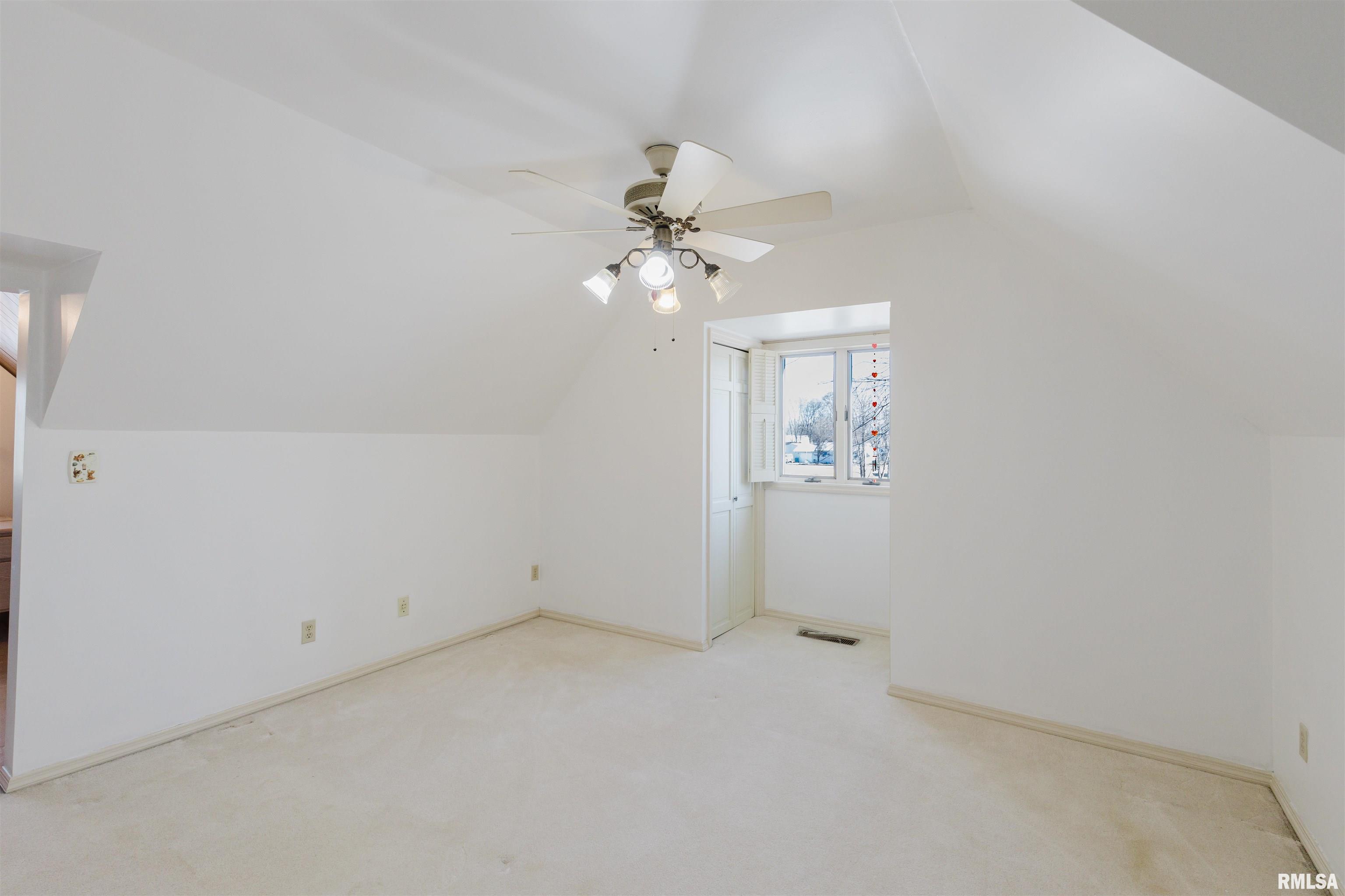 217 Jackson Street Hurst, IL 62949 - Photo 29 of 42