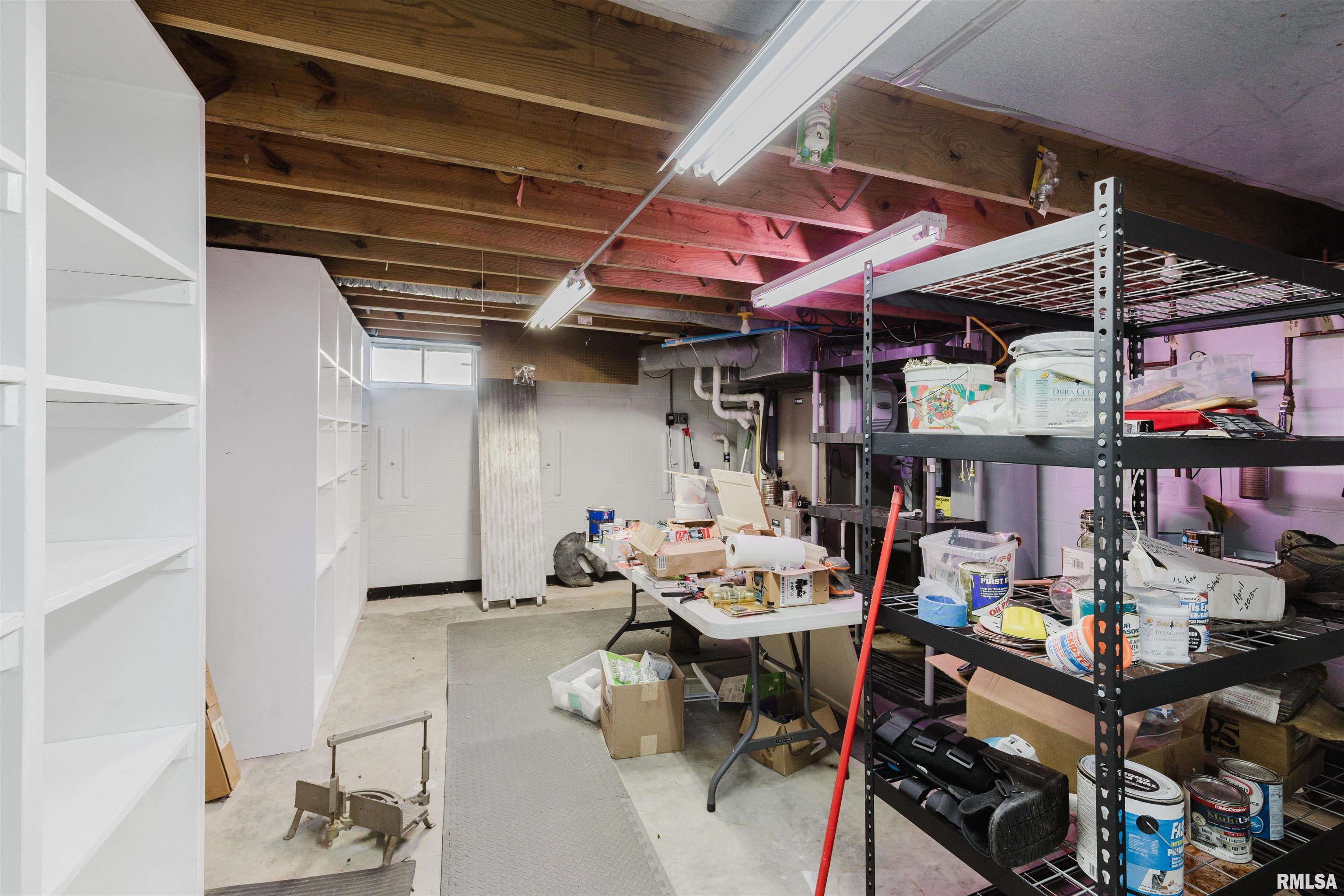 217 Jackson Street Hurst, IL 62949 - Photo 34 of 42