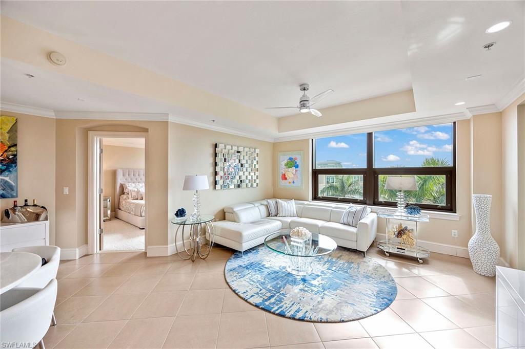 9115 Strada Place, Unit 5414 Naples, FL 34108 - Photo 3 of 37
