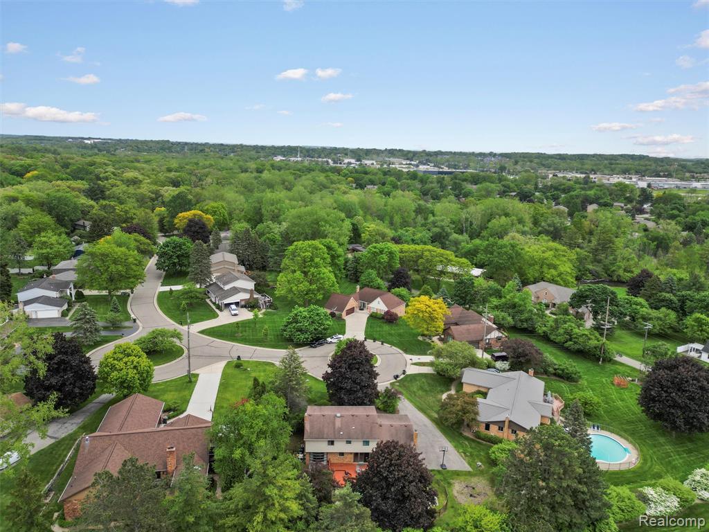 1890 Ludgate Lane Rochester Hills, MI 48309 - Photo 40 of 41