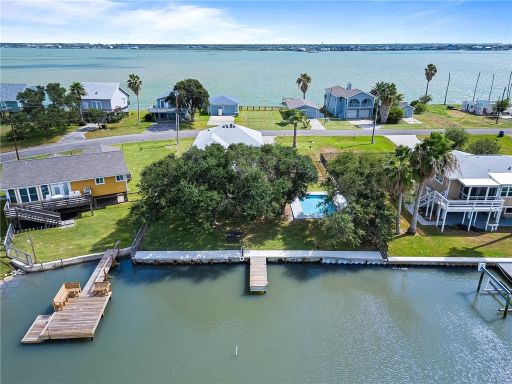 314 Copano Ridge Road Rockport, TX 78382 - Photo 32 of 35 Gallery Image 32