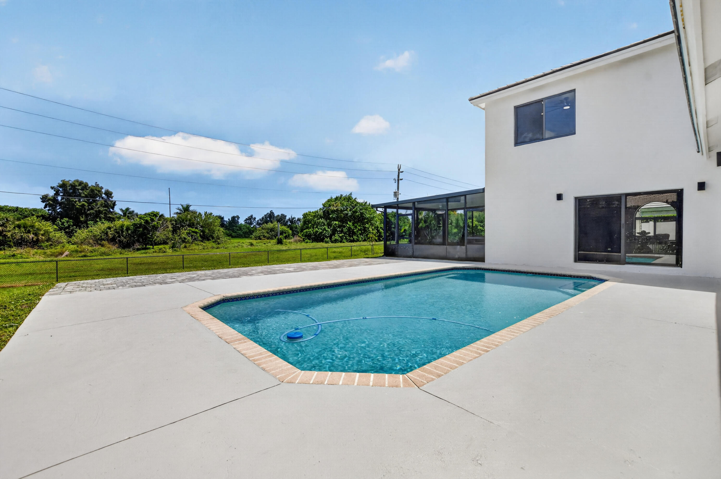 7548 Fairway Trail Boca Raton, FL 33487 - Photo 45 of 51 Pool