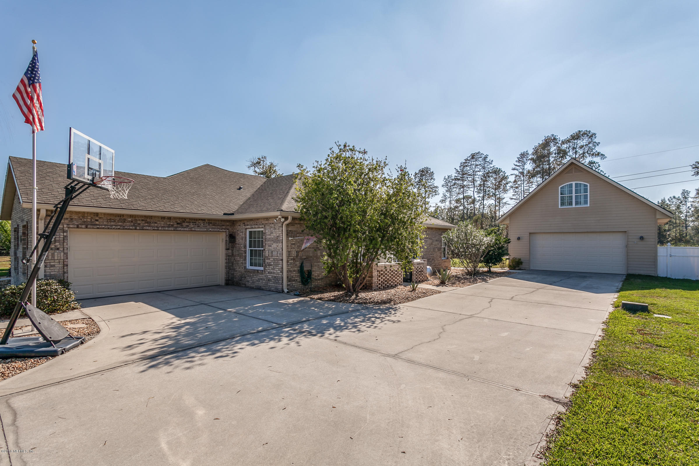3540 King George Road Middleburg, FL 32068 - Photo 3 of 39 Attached & Detached Garages + INLAW