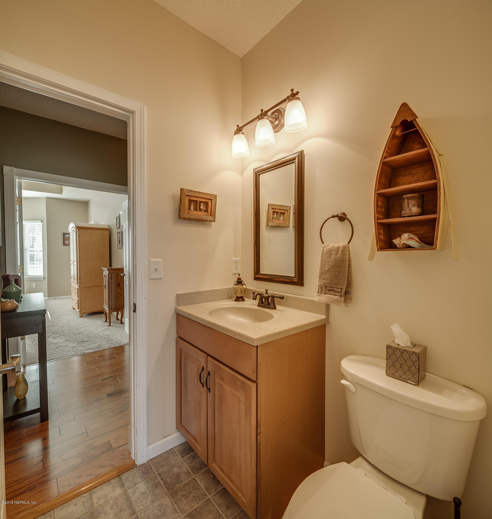 3540 King George Road Middleburg, FL 32068 - Photo 8 of 39 Convenient Guest Power Bath