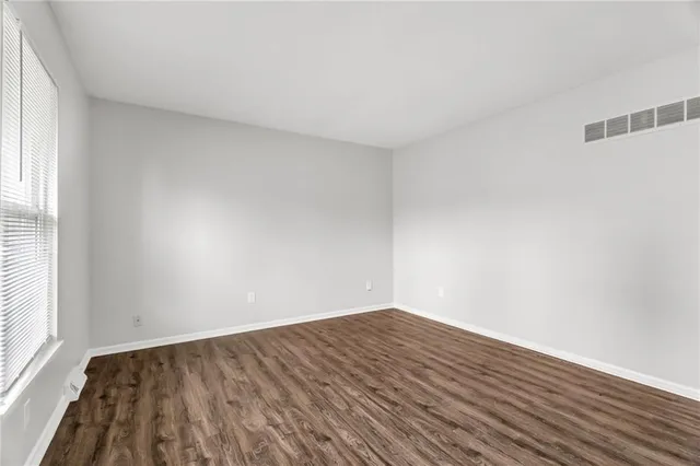 $252,000 | 19201 East 13th Terrace North, Independence, MO 64056