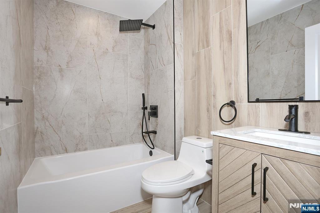 415 Goffle Road Wyckoff, NJ 07481 - Photo 19 of 25