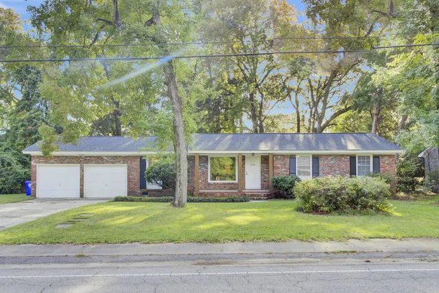 $520,000 | 1866 Ashley Hall Road, Charleston, SC 29407