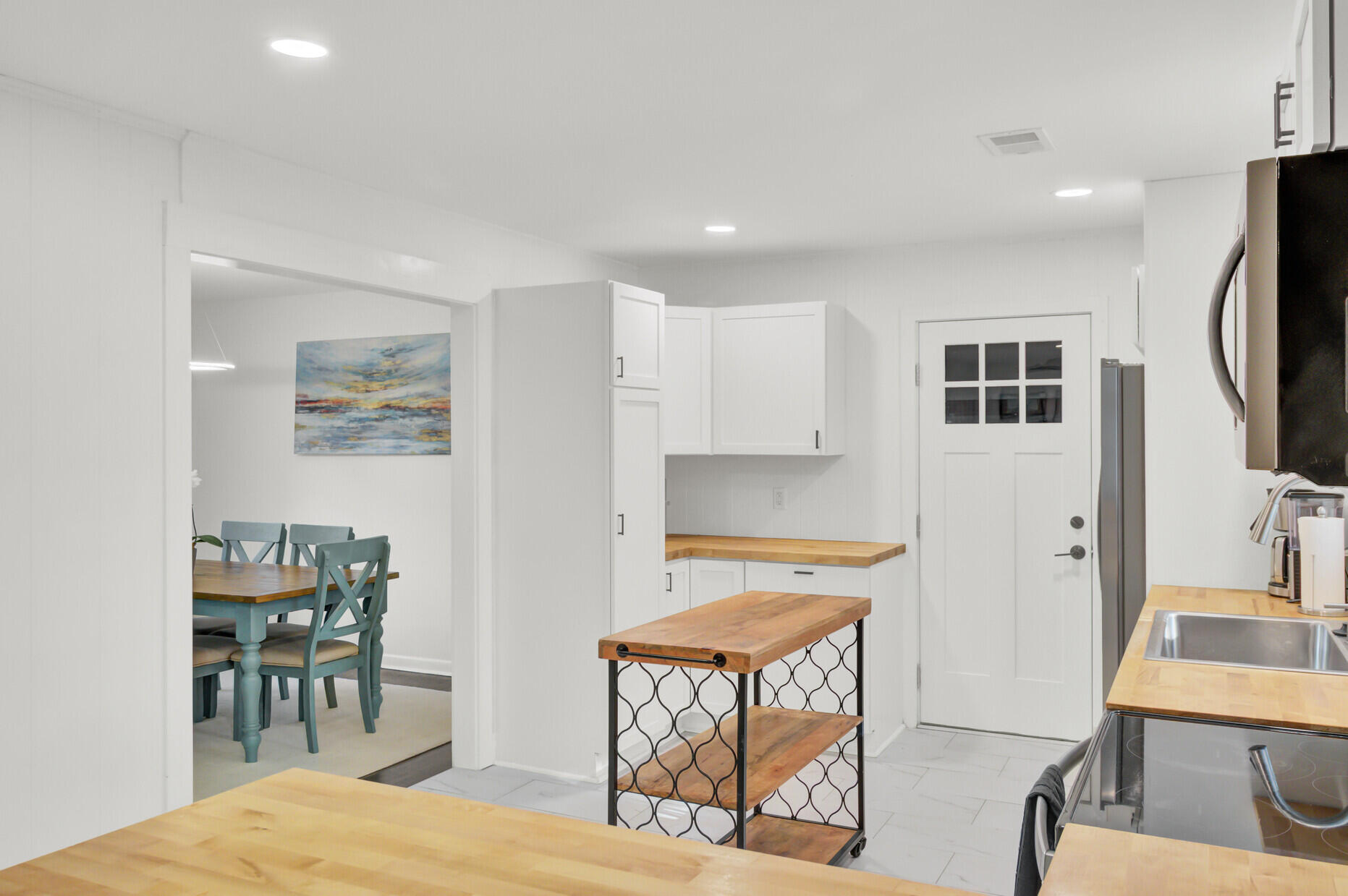 1866 Ashley Hall Road Charleston, SC 29407 - Photo 15 of 52 22_24_mls