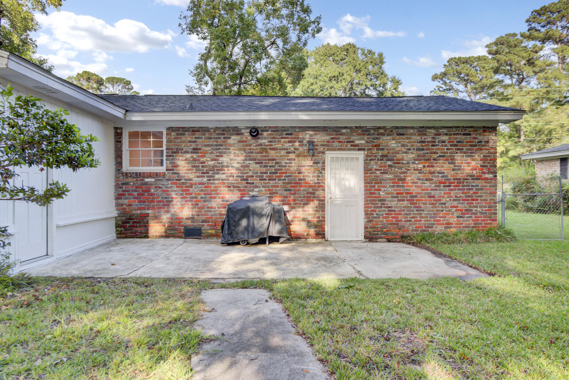 1866 Ashley Hall Road Charleston, SC 29407 - Photo 38 of 52 45_48_mls