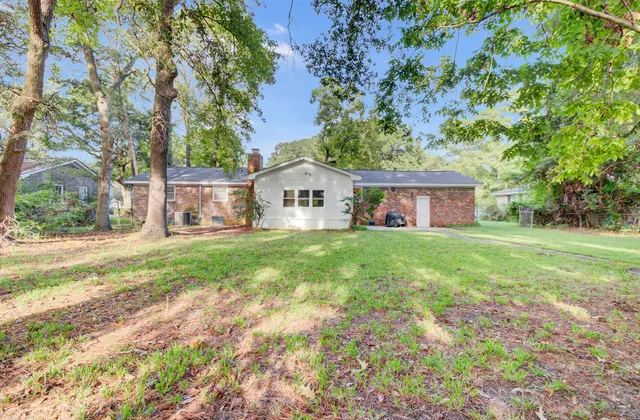 $520,000 | 1866 Ashley Hall Road, Charleston, SC 29407