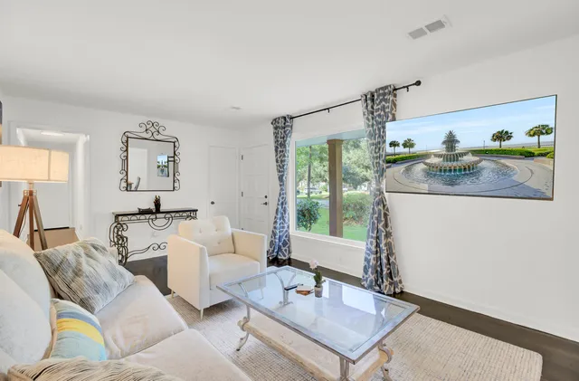 $520,000 | 1866 Ashley Hall Road, Charleston, SC 29407