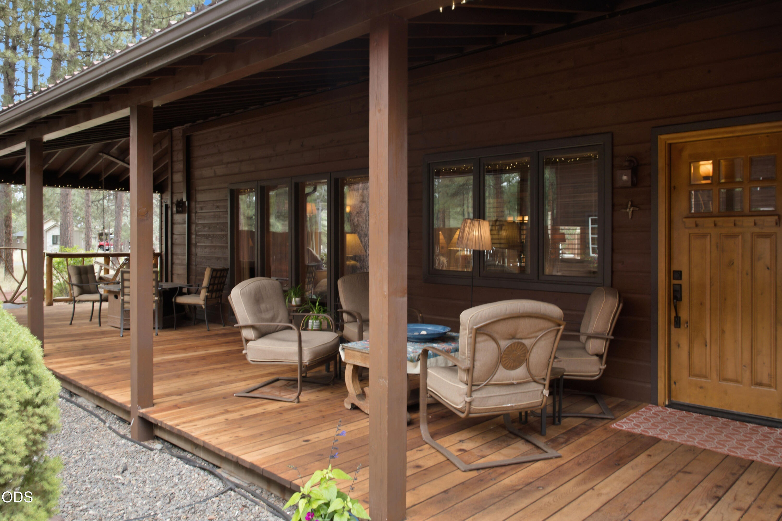 69741 Old Wagon Road Sisters, OR 97759 - Photo 4 of 56