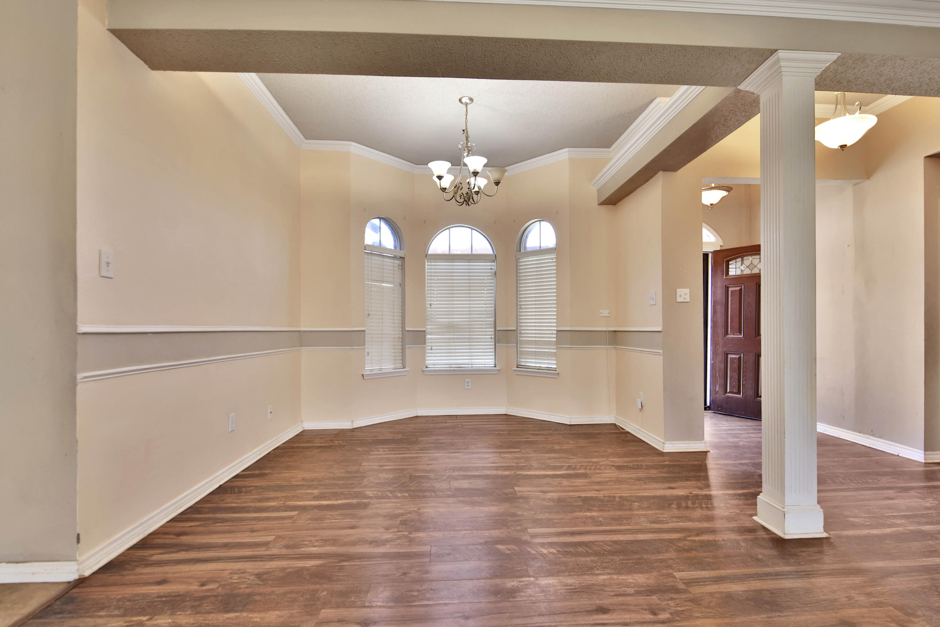 6501 87th Street Lubbock, TX 79424 - Photo 9 of 28 IMG_3021