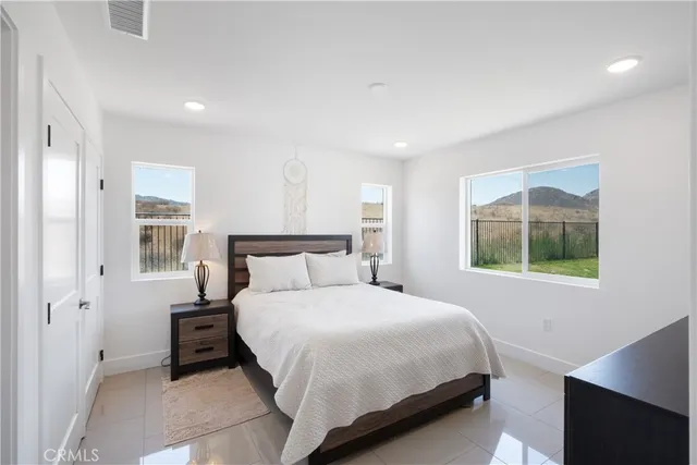 $1,695,000 | 3086 Crystal Ridge Lane, Colton, CA 92324