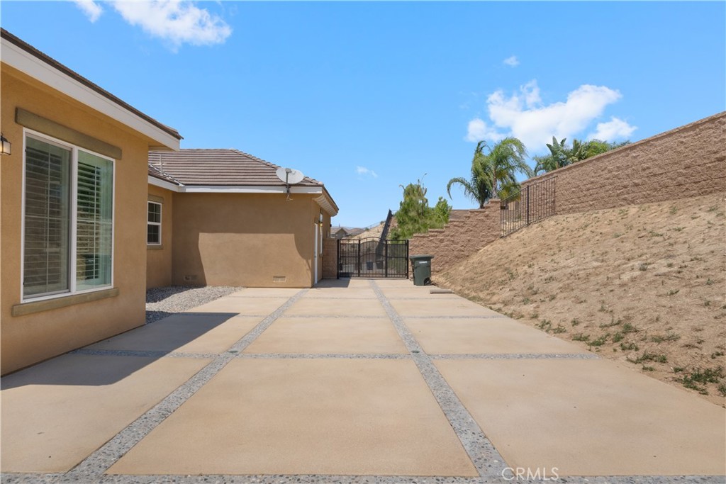 3086 Crystal Ridge Lane Colton, CA 92324 - Photo 64 of 71