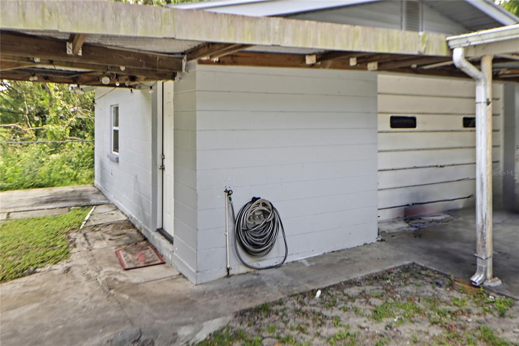 2011 East 148th Avenue Lutz, FL 33559 - Photo 23 of 37 a view of small space