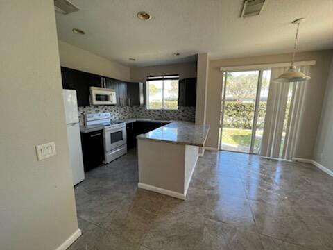 3039 Laurel Ridge Circle Riviera Beach, FL 33404 - Photo 3 of 18 IMG_1795