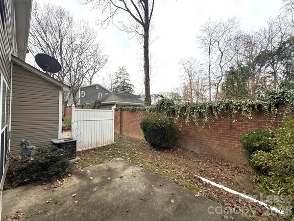 $1,995 | 3038 Uxbridge Woods Court, Charlotte, NC 28205