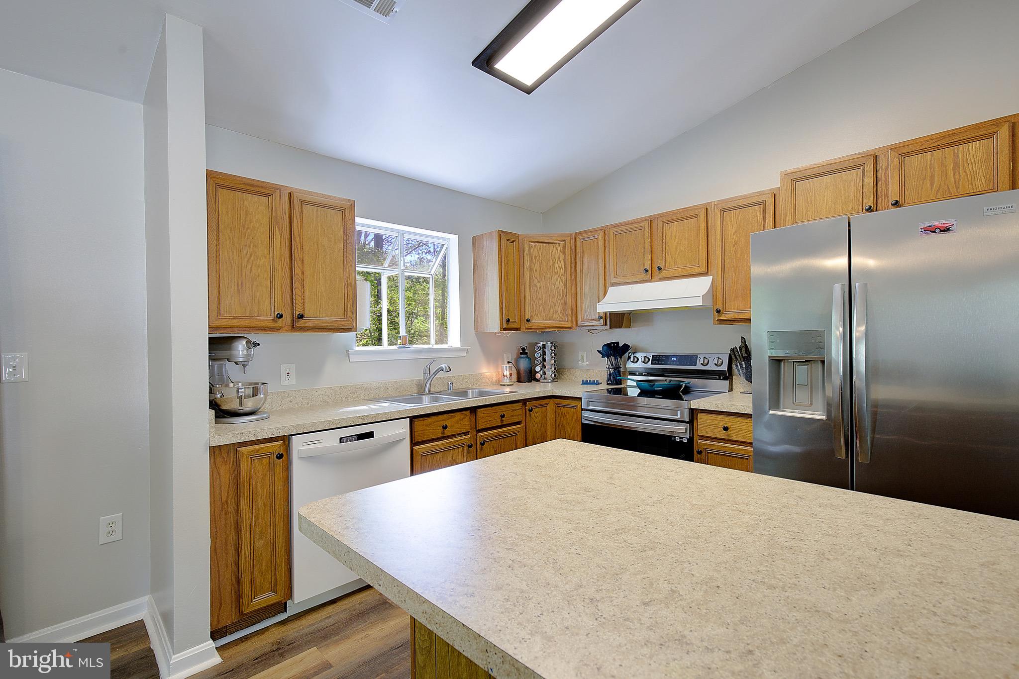 11424 Redlands Road Lusby, MD 20657 - Photo 14 of 32