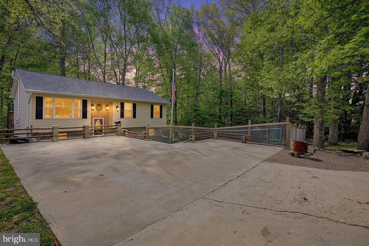 11424 Redlands Road Lusby, MD 20657 - Photo 30 of 32