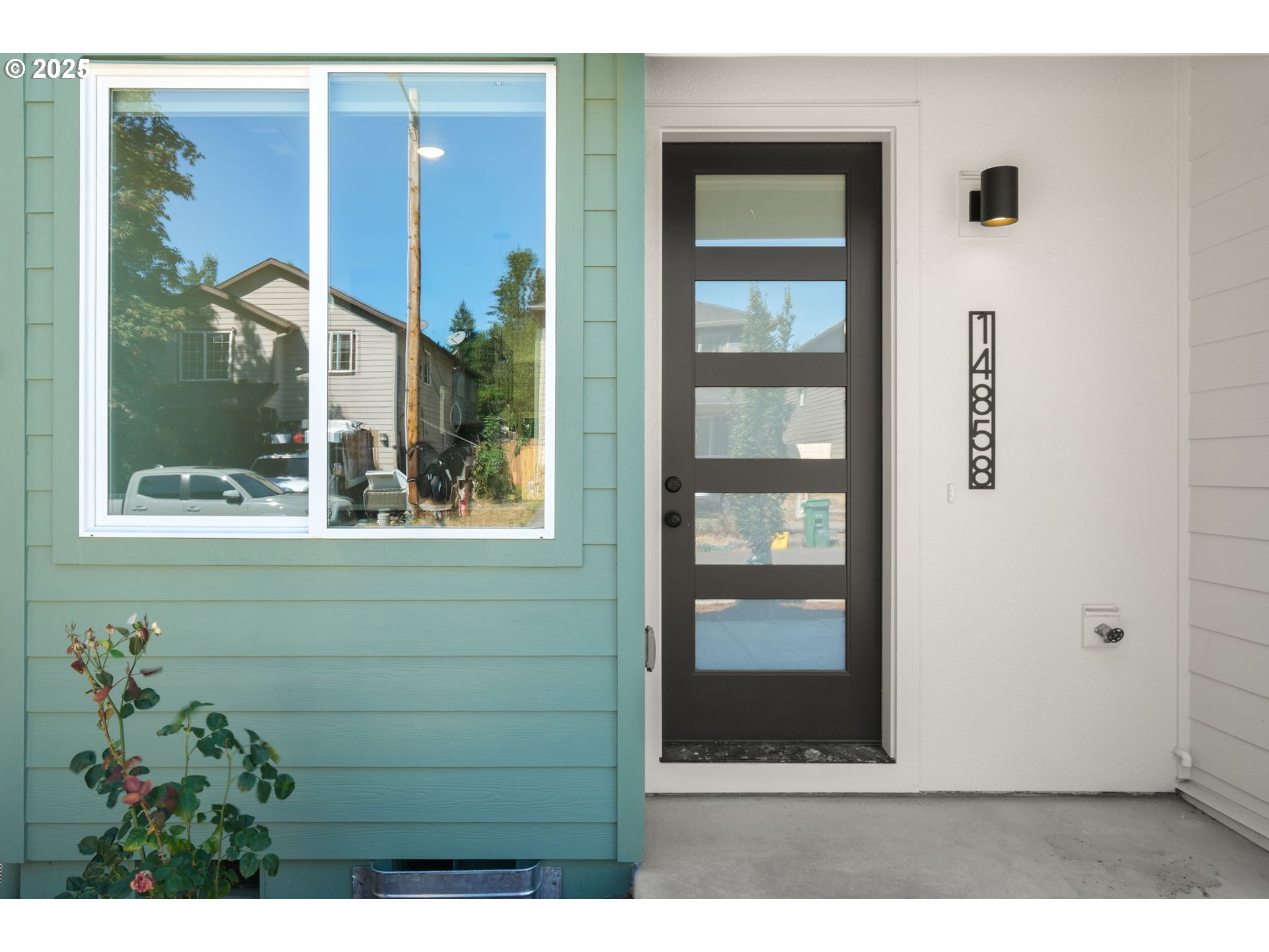 14858 Northeast Couch Street, Unit 10 Portland, OR 97230 - Photo 1 of 42