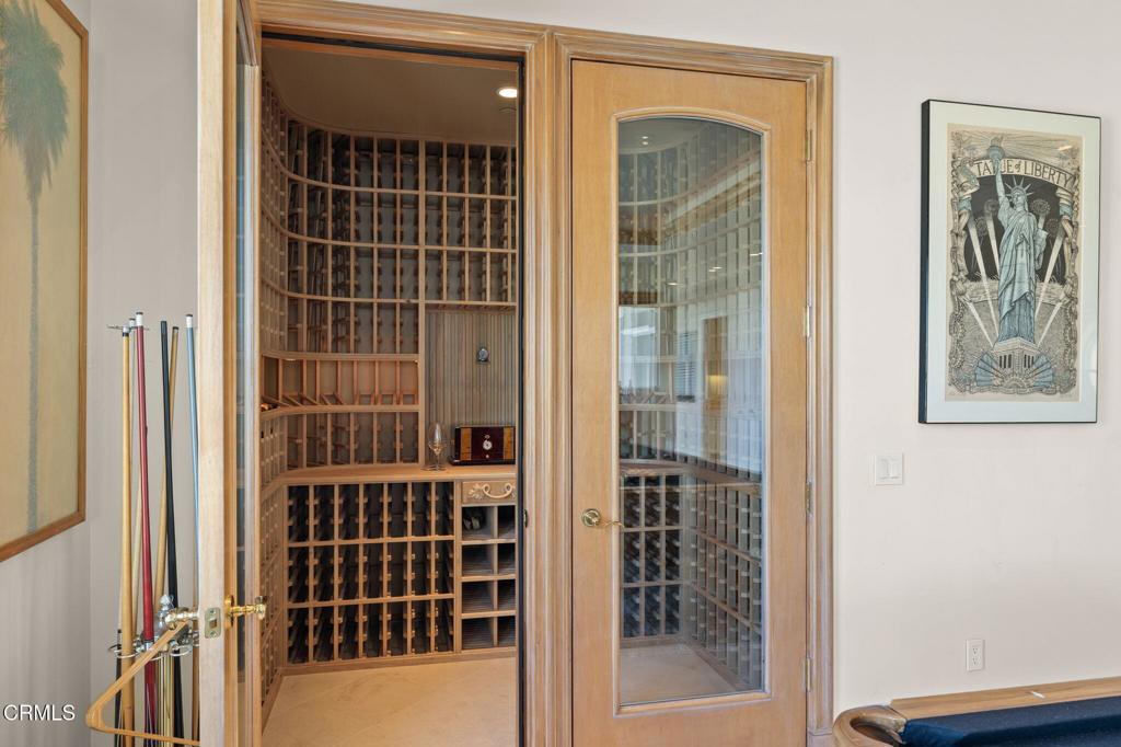1135 Capri Way Oxnard, CA 93035 - Photo 22 of 62 a view of a glass door