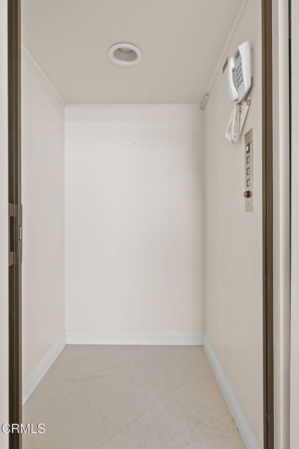 1135 Capri Way Oxnard, CA 93035 - Photo 26 of 62 a view of small space