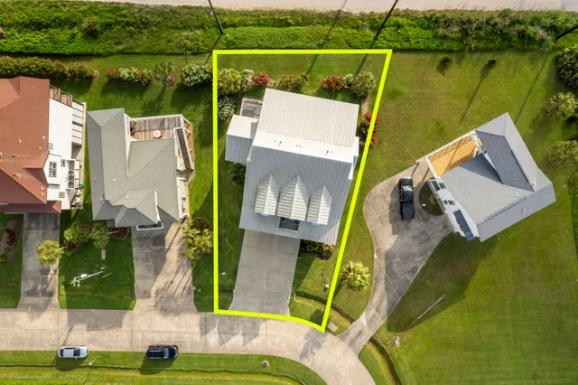 $1,450,000 | 14432 Spyglass Circle, Galveston, TX 77554