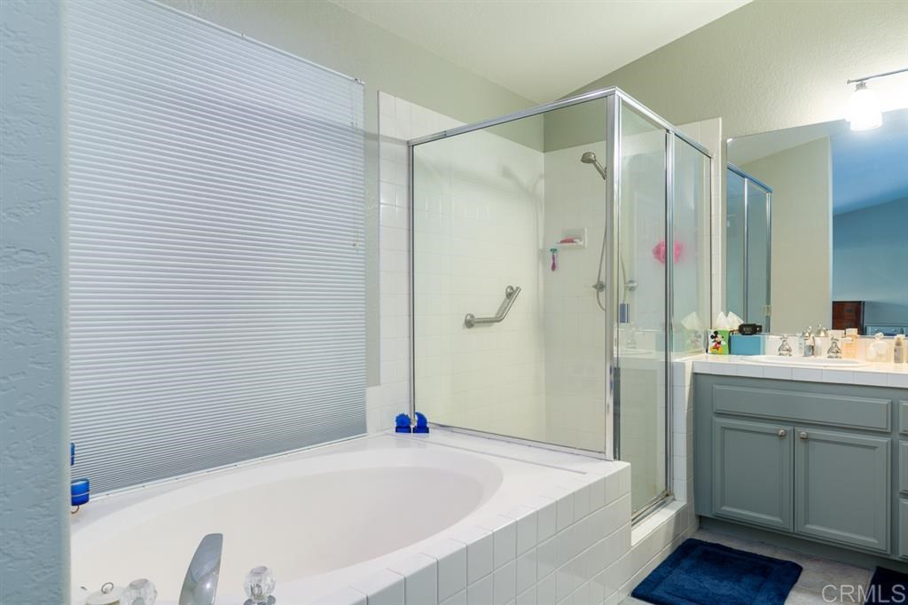 5102 Via Castilla Oceanside, CA 92057 - Photo 13 of 22