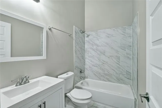 $1,900 | 2600 Banks Street, New Orleans, LA 70119