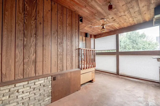 $239,900 | 616 Park Street, Watertown, WI 53098