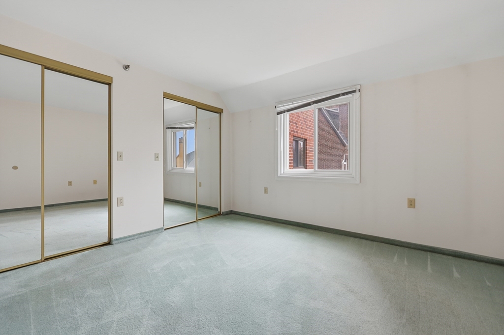 44 Elm Street, Unit 303 Worcester, MA 01609 - Photo 18 of 29