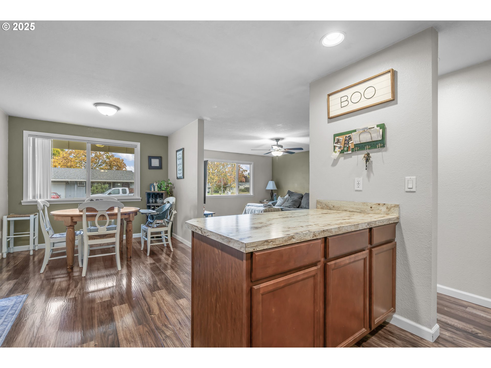 277 East 13th Street Lafayette, OR 97127 - Photo 15 of 32