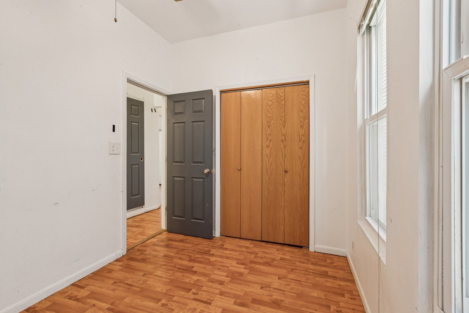2115 Emerson Street Evanston, IL 60201 - Photo 16 of 37 a view of an empty room