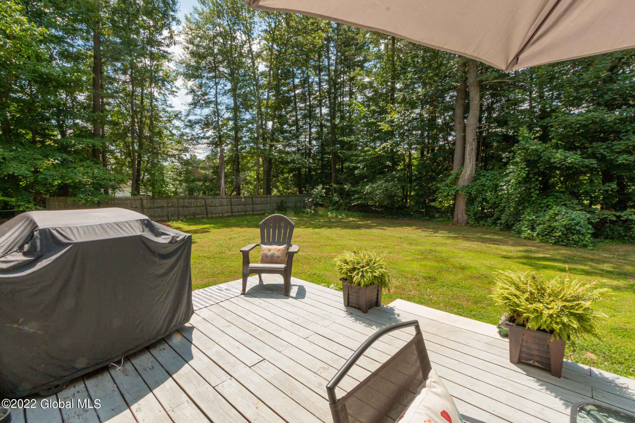 119 Kettle Road Amsterdam, NY 12010 - Photo 5 of 27 Back deck off kitchen