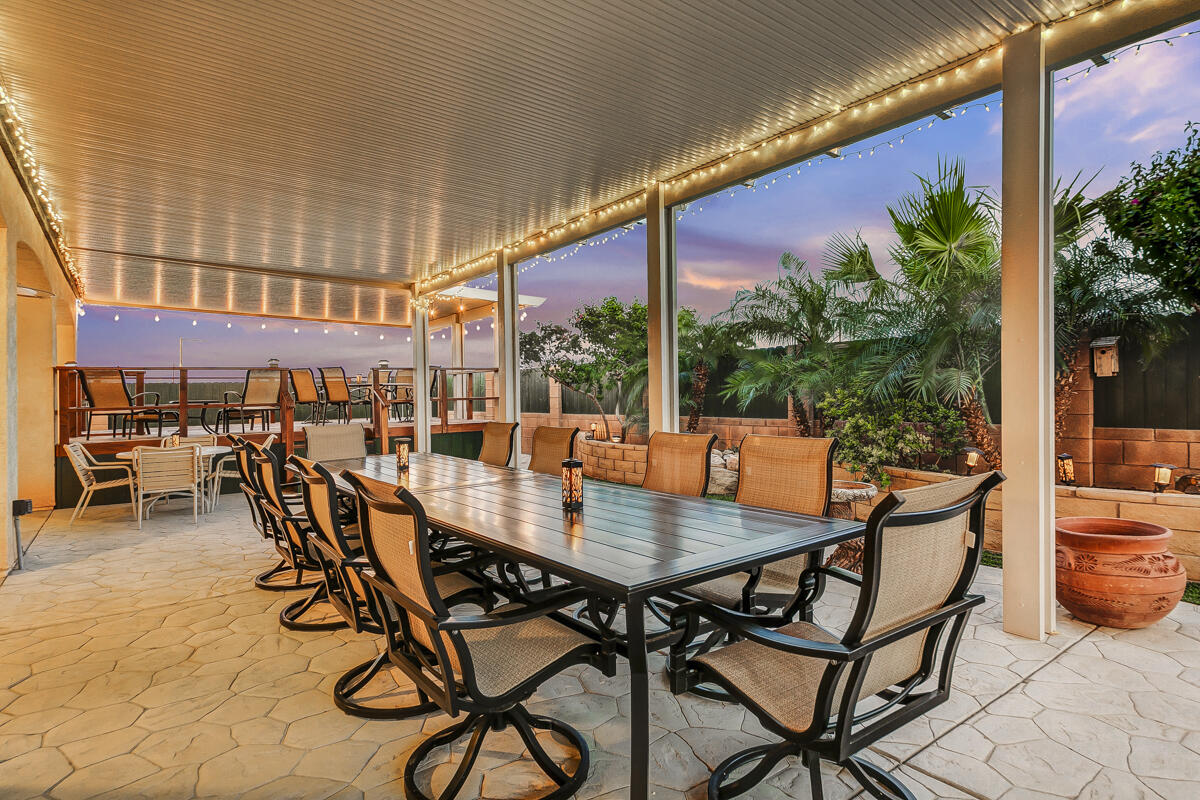 2902 Treadwell Boulevard Thermal, CA 92274 - Photo 24 of 88 a view of an chairs and tables in the patio