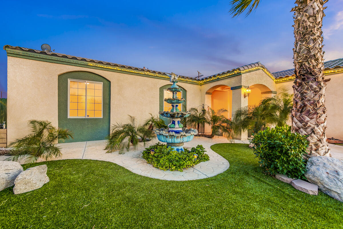 2902 Treadwell Boulevard Thermal, CA 92274 - Photo 5 of 88 a view of swimming pool with a backyard