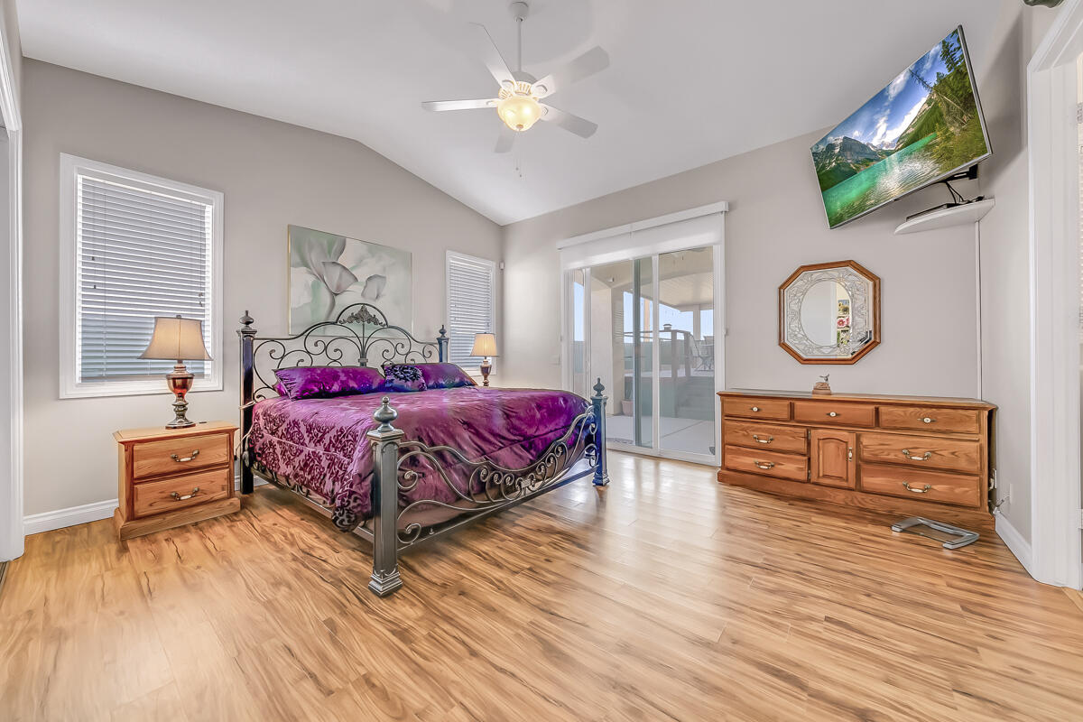 2902 Treadwell Boulevard Thermal, CA 92274 - Photo 53 of 88 53 MASTER BED MLS