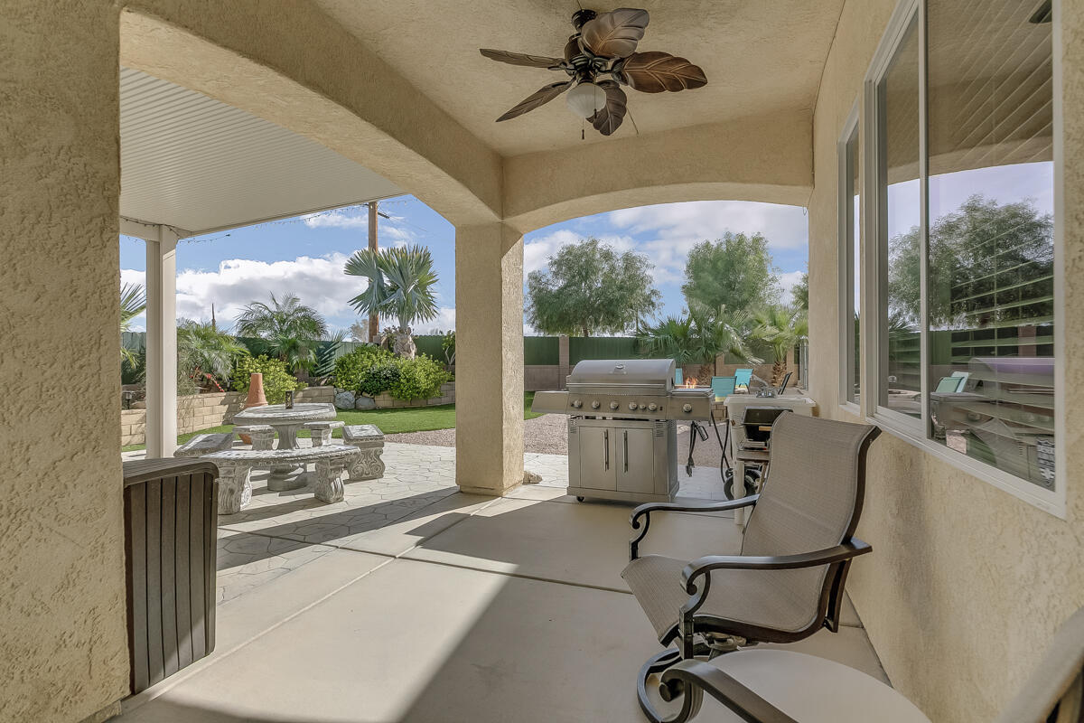 2902 Treadwell Boulevard Thermal, CA 92274 - Photo 61 of 88 a view of a dining room with furniture window and outside view