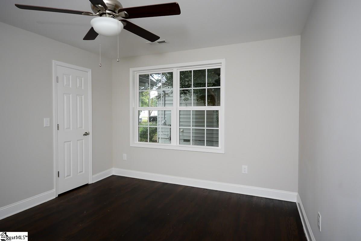 305 Parkins Mill Road Greenville, SC 29607 - Photo 24 of 32