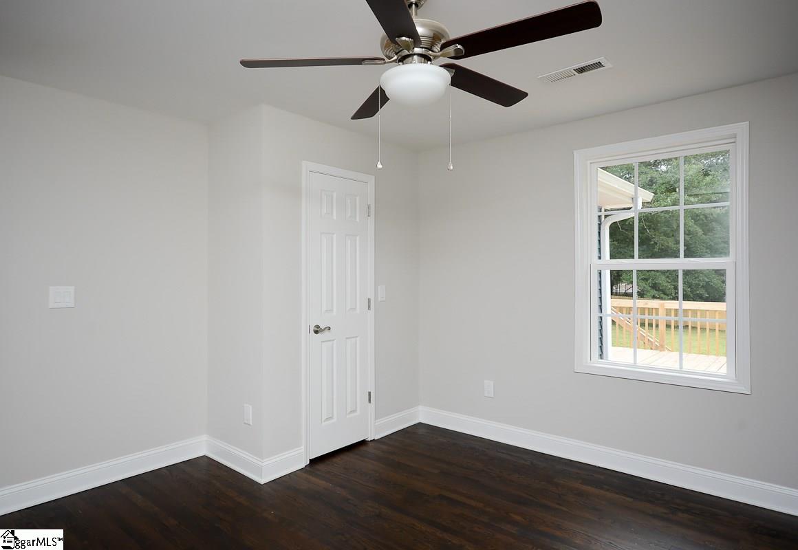 305 Parkins Mill Road Greenville, SC 29607 - Photo 26 of 32